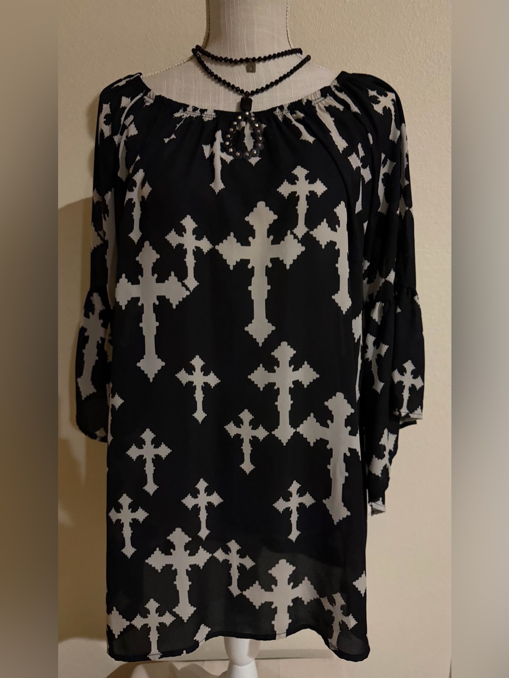 Giddy Up Glamour Black and White Cross Print Women’s Peasant Top